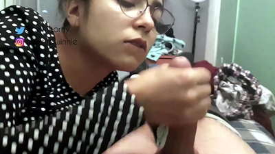 Hangaia e te ringa me te whakaoti i te ringa - he nui te miraka