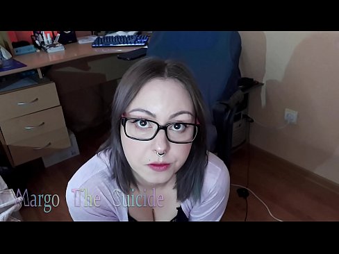 ❤️ Te Kotiro Sexy me nga mohiti ka ngotea te Dildo i runga i te kamera Porno i a matou ❤